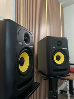 Krk Rokit 5 & Proline Stands