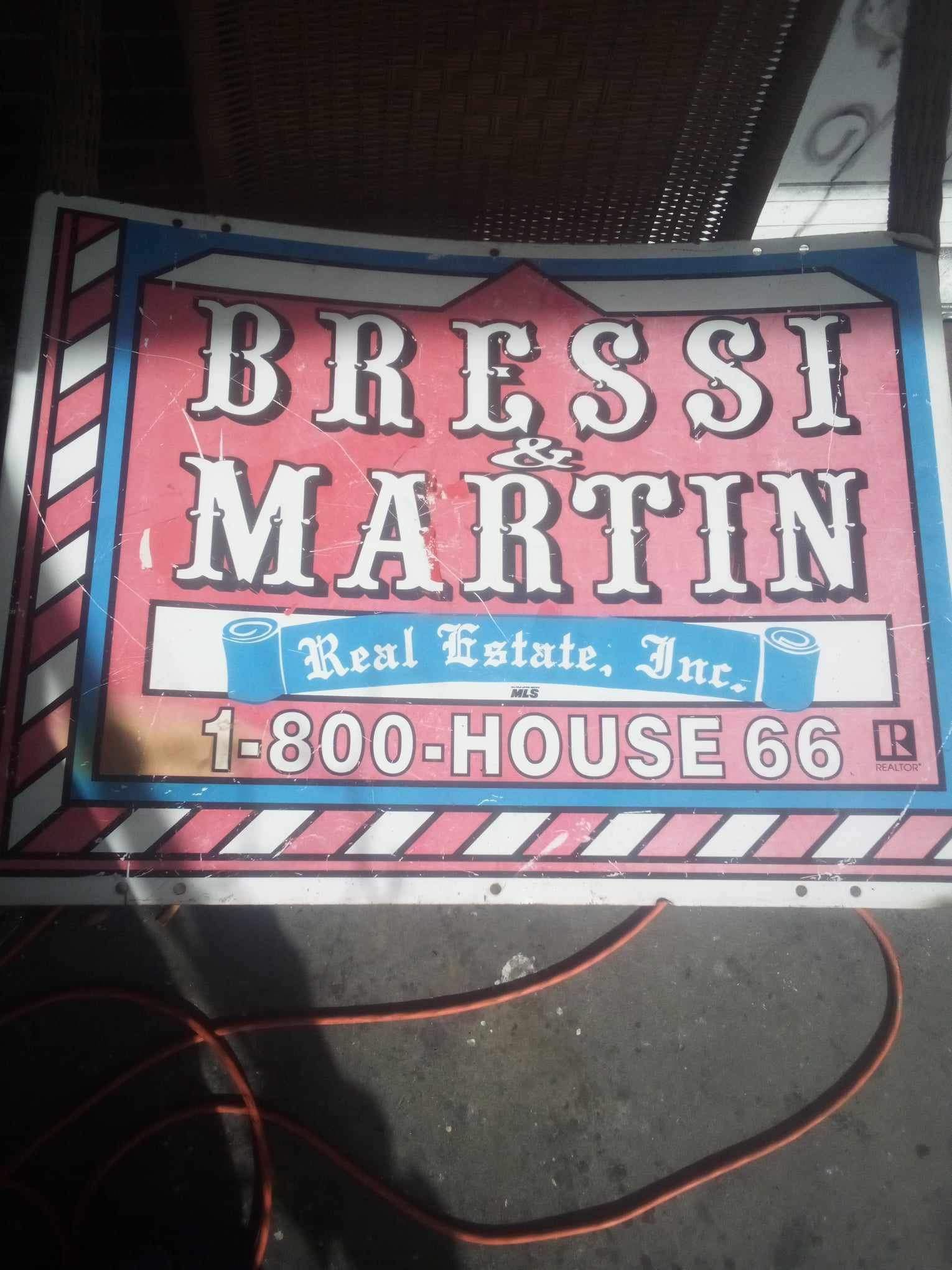Metal Real Est. Sign