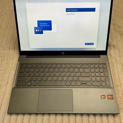 Hp Laptop Pavilion 15.6”
