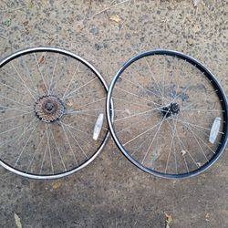 24 Inch Mountain Bike Wheel Set In Good Condition Ready To Mount 