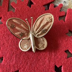 Vintage Mesh Butterfly Brooch
