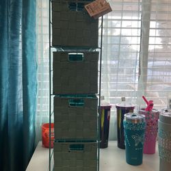 Storage Baskets Come With 4 Drawers,