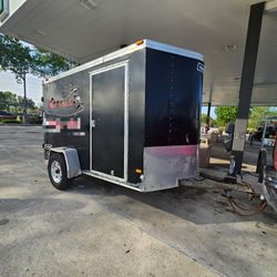 Trailer 6x11 "2012" Used Trailer, But Pulls Great No Leaks 6ft Height Interior Clean Documentation In Hand ✋️ READ DESCRIPTION FIRST, LEA PRIMERO. 