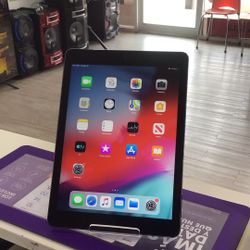 Great Condition Apple IPad Air 9.7 Unlocked Ready For Use, Comes With Charging Cable