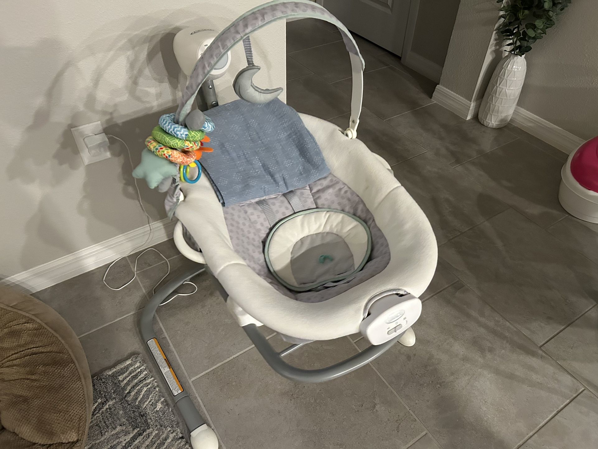 Graco Baby/infant/child Swing
