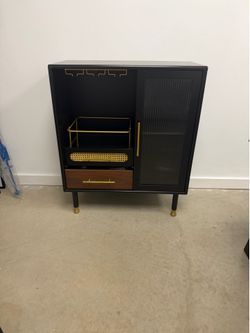 Mini Bar