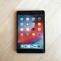 Apple iPad Mini 2 16GB PERFECT Condition Comes With Case And Charger