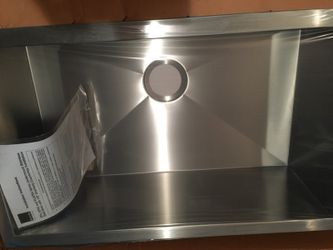 Niovanni Brand New Stainless Steel Sink