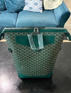 green computer bag