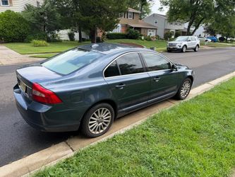 Volvo S80 Sedan