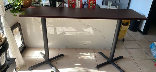 High bar tables