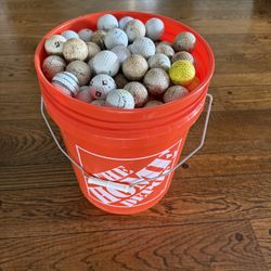 300 Count Mixed Golf Balls