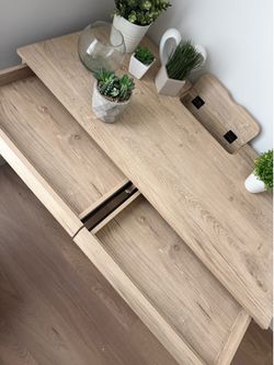 Smart wooden desk