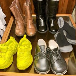 GIRLS SHOES & BOOTS 