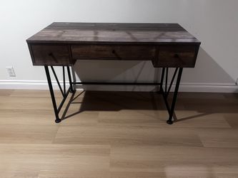 Modern Industrial Desk- Sturdy & Stylish $120 OBO
