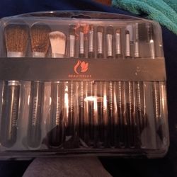 Make Up Brushes