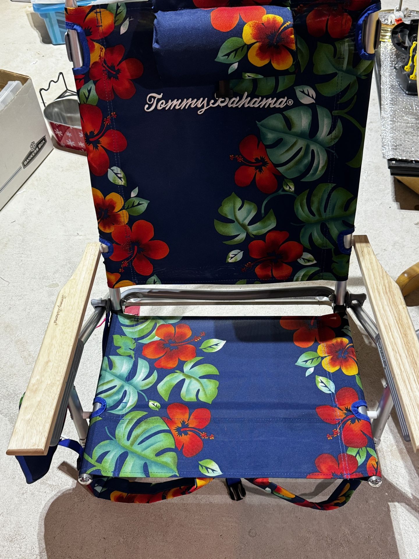 Tommy bahama Backpack Beach Pool Chair 