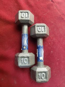 10LB HEXHEAD DUMBBELLS  TOTAL 20LBs
11525 S HALSTED DUNKIN DONUTS/7111.S WESTERN WALGREENS 
15$ CASH ONLY