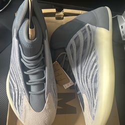Adidas Yeezy QNTM Mono Carbon Size 14 New