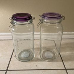 Glass storage jars with clip lids