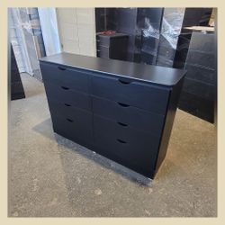 8 Drawer Dresser 