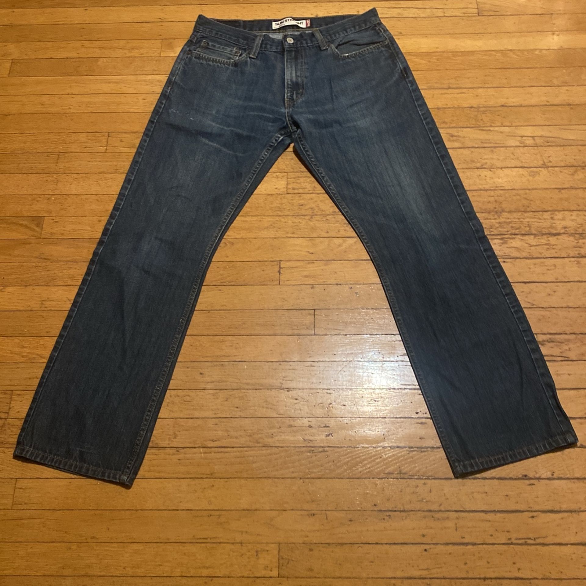Mens Levi’s 514 Slim Straight Waist 34 Length 32