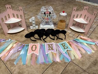 Disney theme birthday supplies