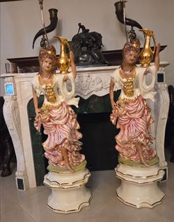 Vintage Pair of Italian Capodimonte Floor Lamps by Vicanty – 24K Gold Trim