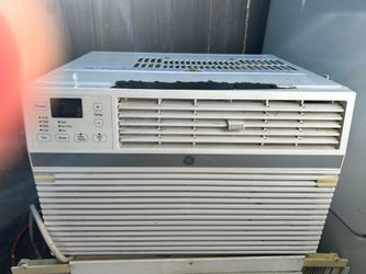 GE Window Air Conditioner with WiFi