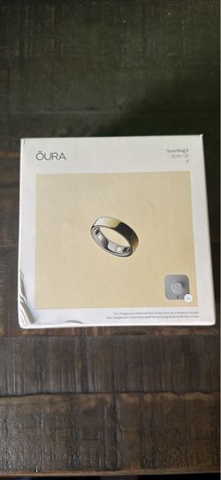 Oura Ring 5 Gold Size 6