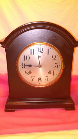 Waterbury mantle clock