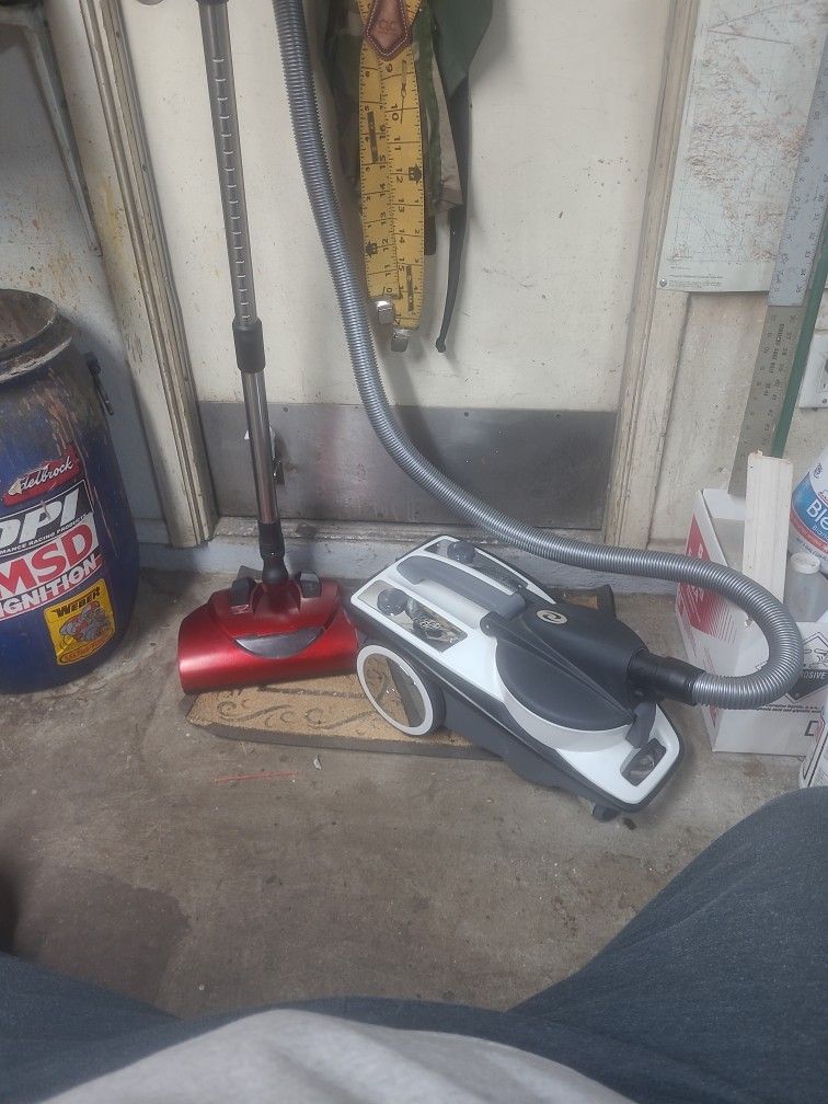 Vortech Tech Canister Vacum