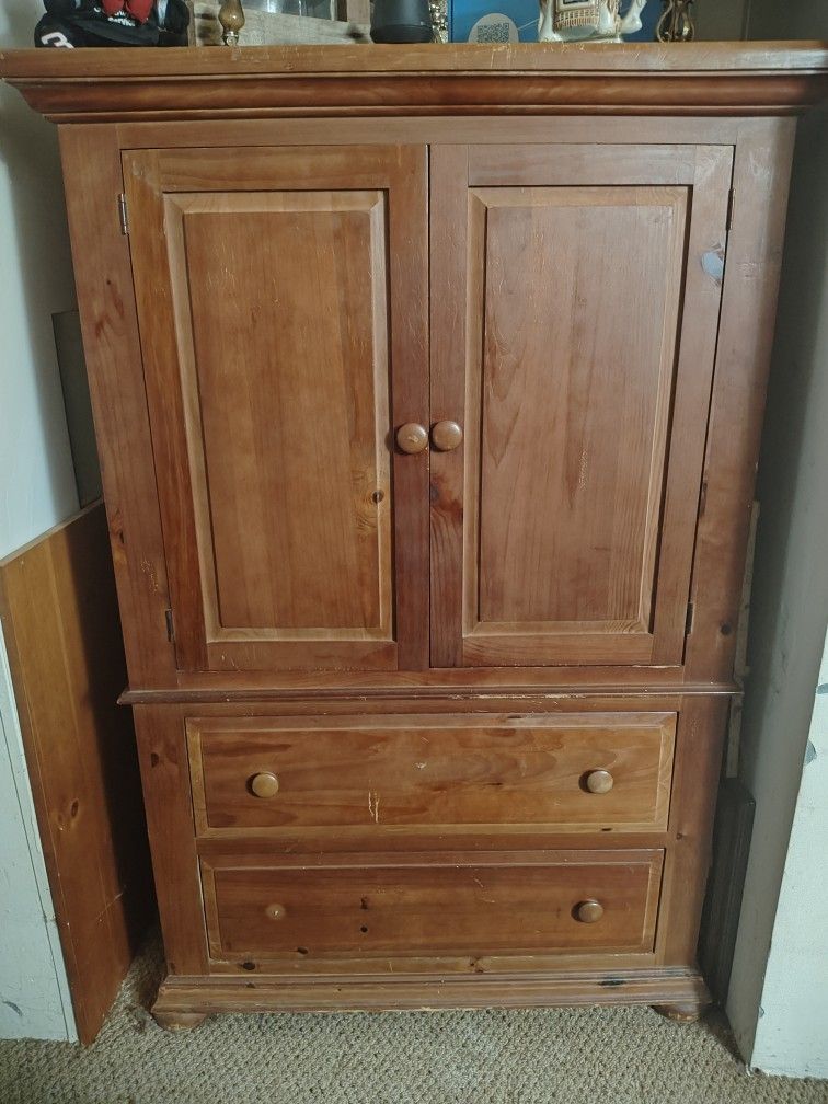 Armoire