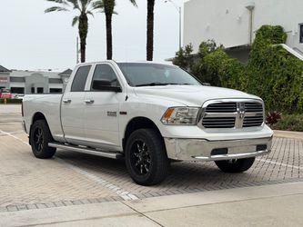 Sale my 2016 Ram 1500 clean title only 79k miles