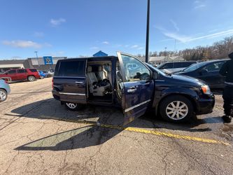 2015 Chrysler Town & Country