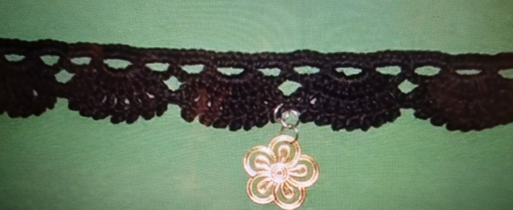 Choker.