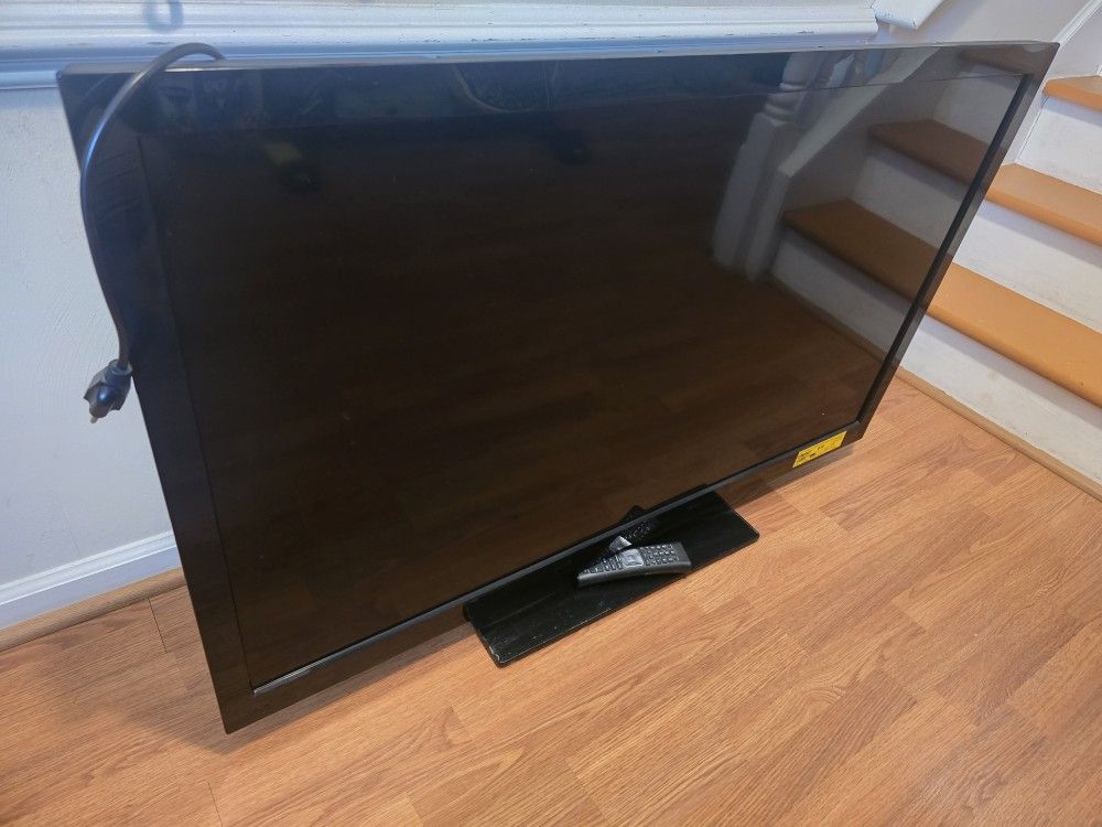 50" TV