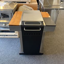 FUEGO 02 INFRARED GAS GRILL