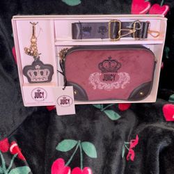 Juicy couture slim Camera Bag 
