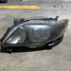 2009-2010 Toyota Corolla headlight Drivers LH