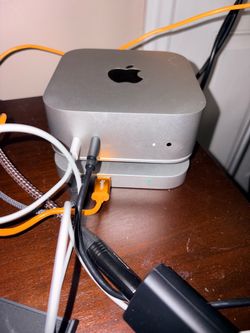 Apple Mac Mini Desktop Computer