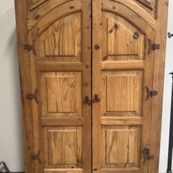 Pine Armoire 
