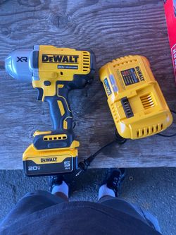 Dewalt