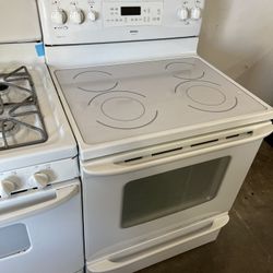 Kenmore Glass Top Range 