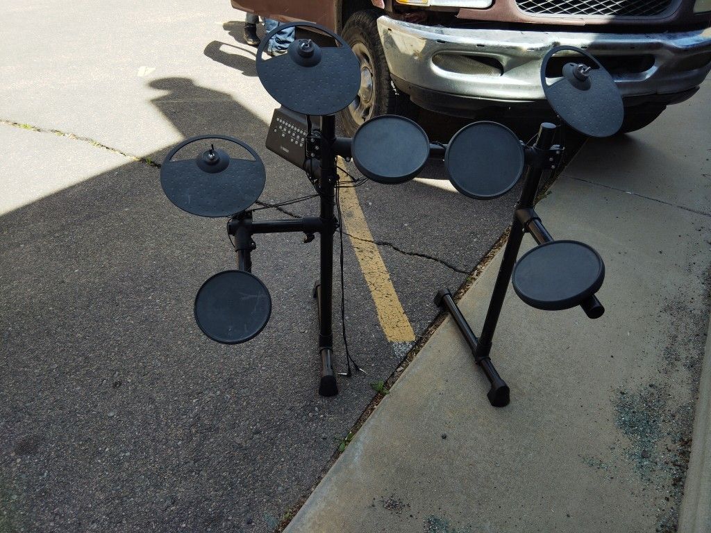 Yamaha electronic Drum Set