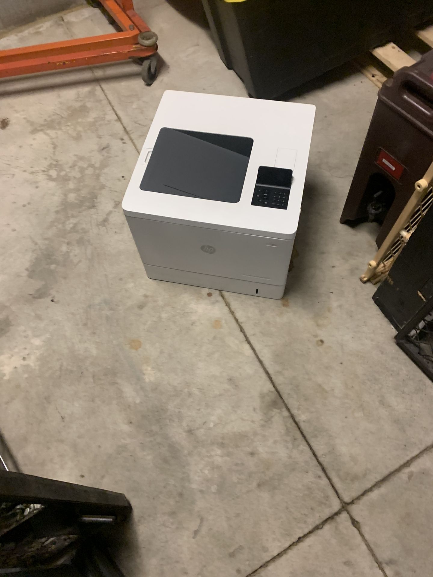 Hp color laserjet enterprise m553