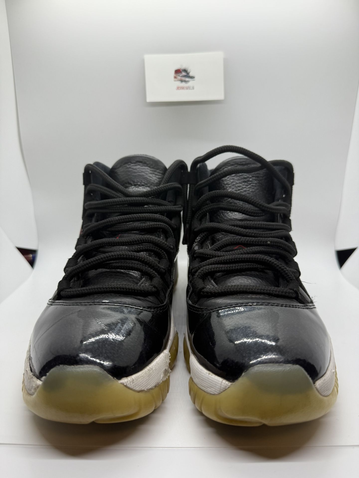 Jordan 11 Retro High “72-10” Size 9