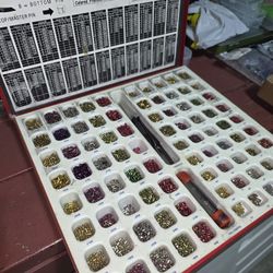 Locksmith Key Pins And Key Machine