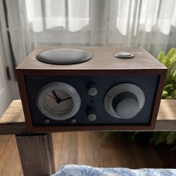 Retro Radio Tivoli Audio Henry Kloss Model Three