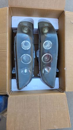 Honda Accord 98-02 halogen head lights